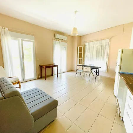Apartment Achinora *